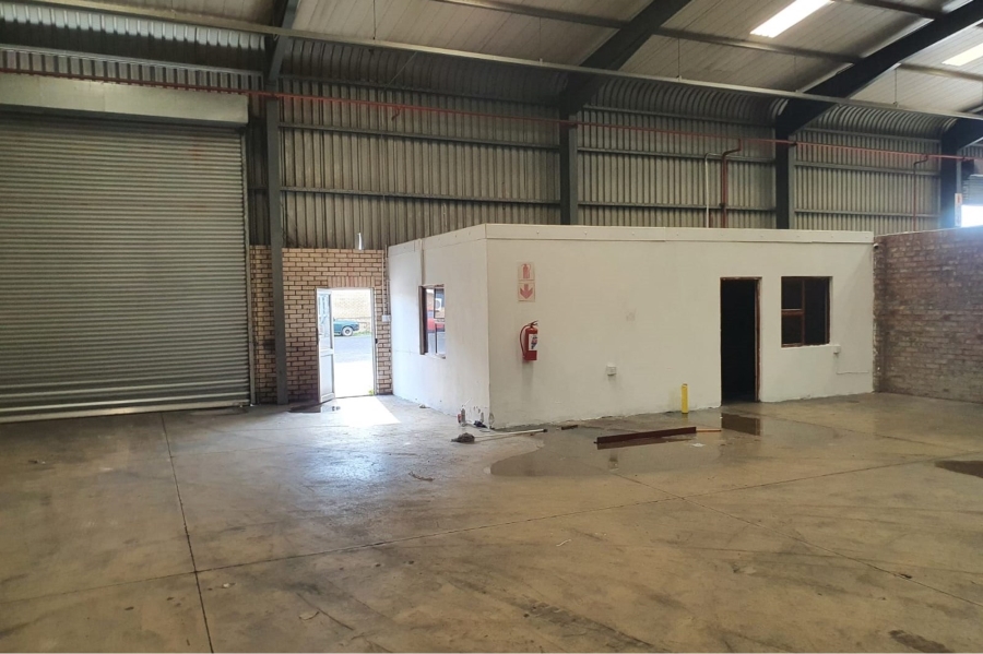 To Let commercial Property for Rent in Deal Party Eastern Cape